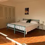 à Anthéor Avec Vaste Piscine, Vue Et Montagne Apartamento