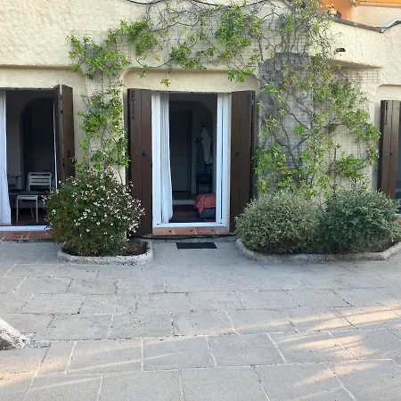 Apartman A Antheor Avec Vaste Piscine, Vue Et Montagne