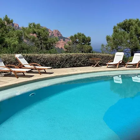 Apartman A Antheor Avec Vaste Piscine, Vue Et Montagne *